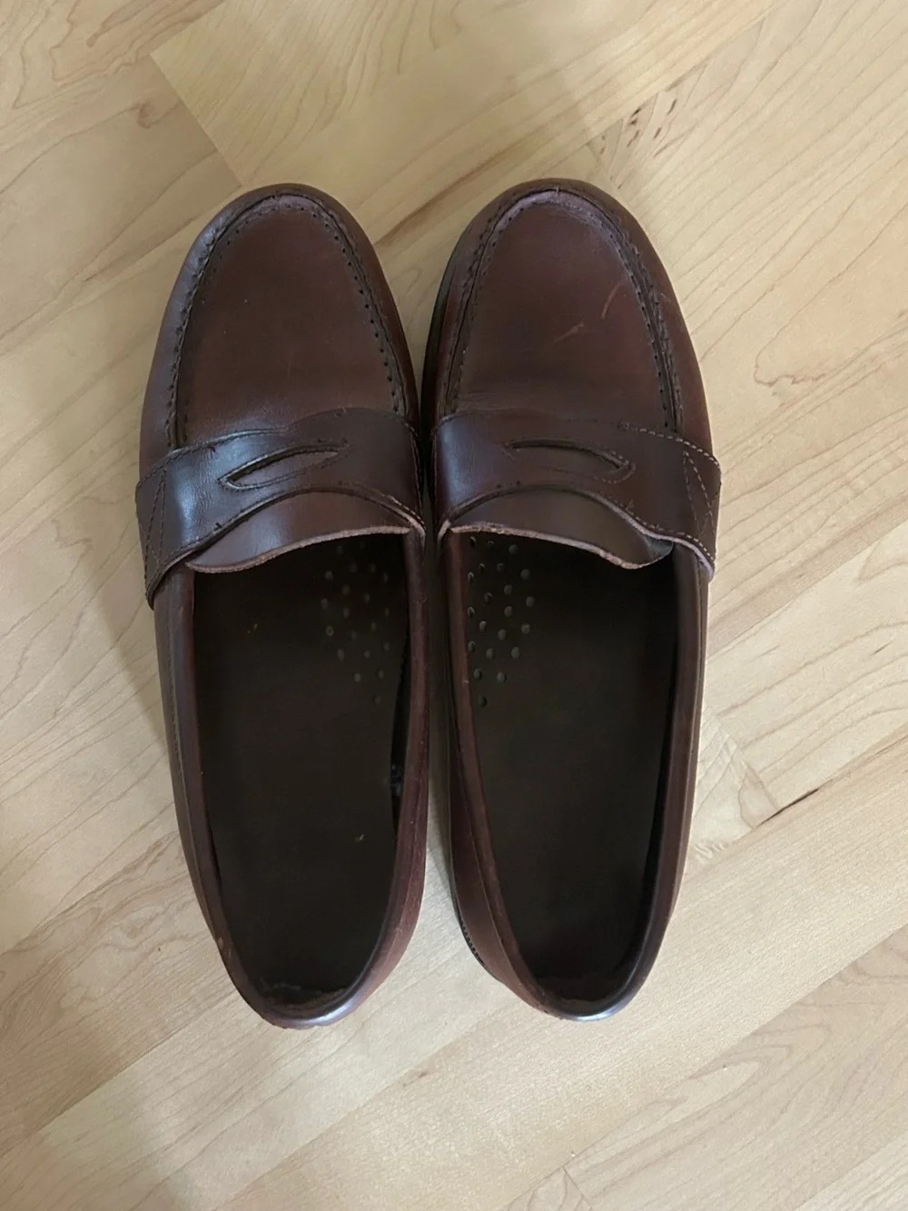 Vintage G.H. Bass Weejuns Brown Burgundy Leather Penny Loafers Women’s 9.5